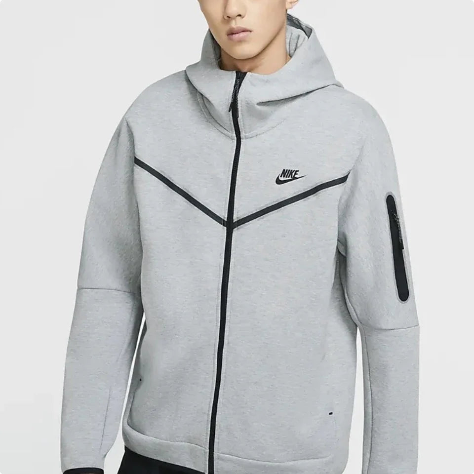 Nike Tech Gris, Noir Pour Homme